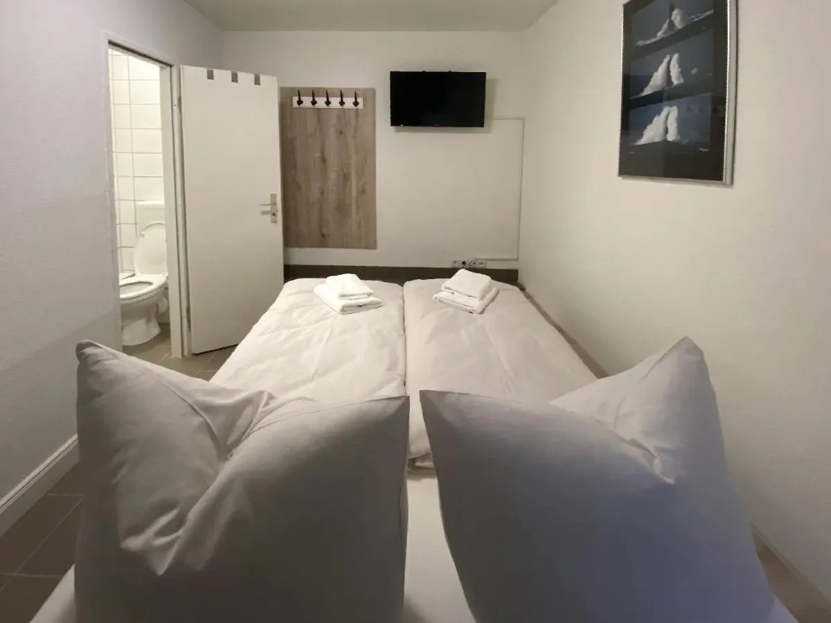 Hostel Sleep In Hamburg Kajueten Germany